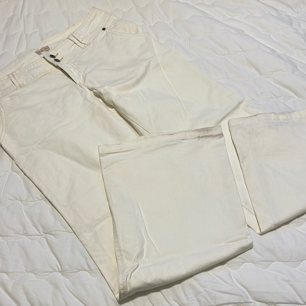 Off-white denim jeans